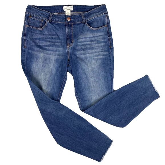 For the Republic Denim - FOR THE REPUBLIC Med Wash Mid Rise Raw Hem Skinny Ankle Jeans - Size 12/30